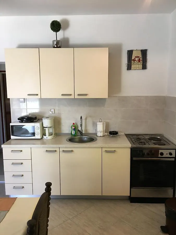 Apartments Kursan 希杰·弗朗吉卡 0*,