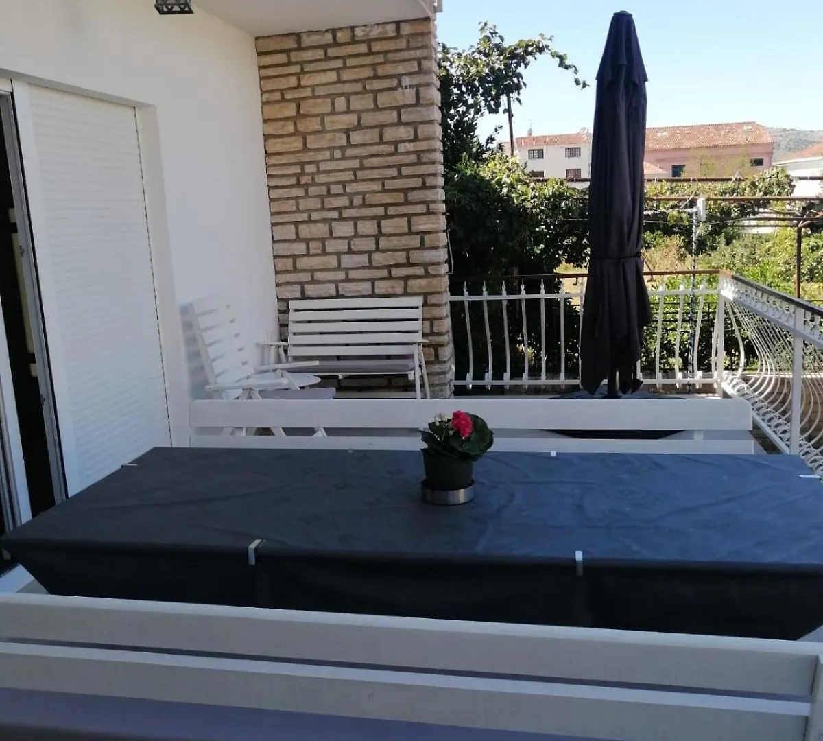 Apartments Kursan Seget Vranjica